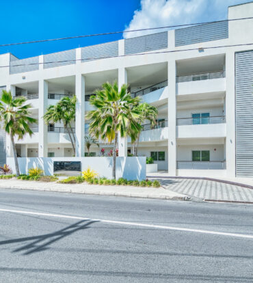 OCEANA PENTHOUSE: REDEFINING OCEANFRONT LUXURY
