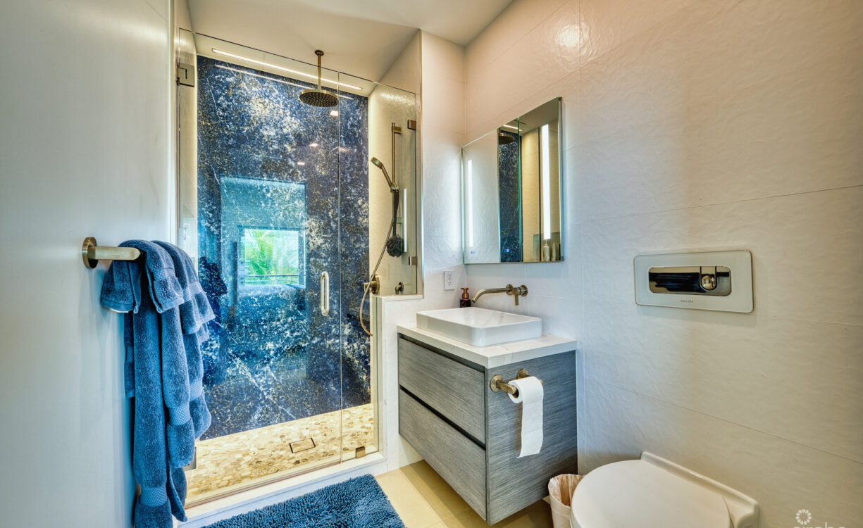 OCEANA PENTHOUSE: REDEFINING OCEANFRONT LUXURY