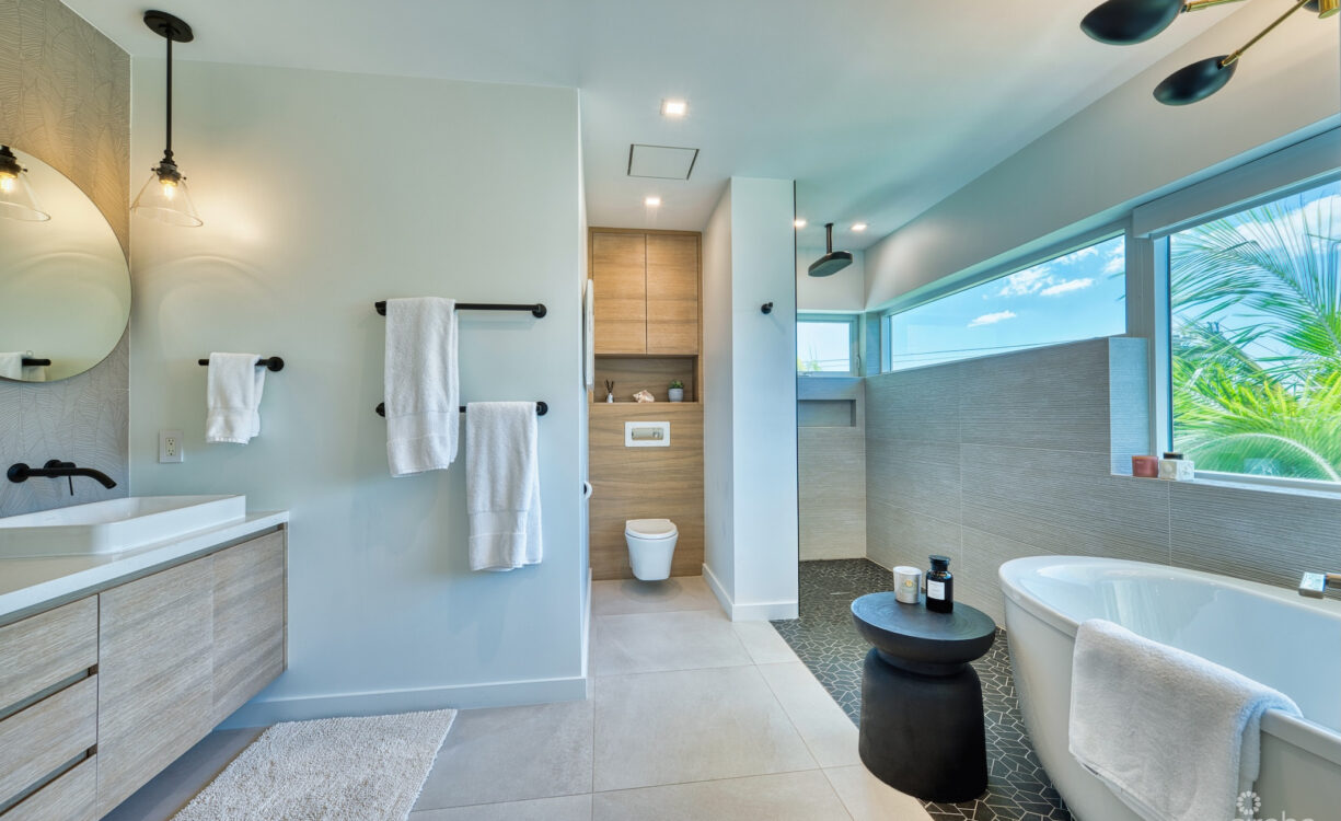 OCEANA PENTHOUSE: REDEFINING OCEANFRONT LUXURY