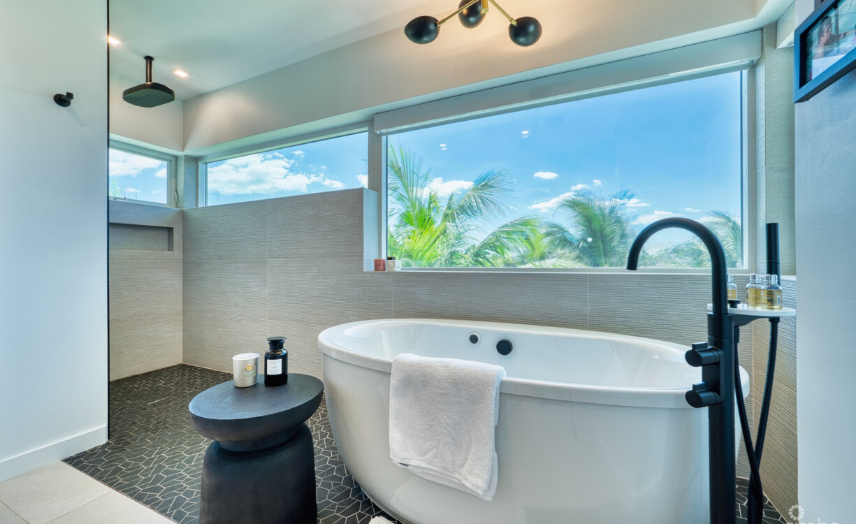 OCEANA PENTHOUSE: REDEFINING OCEANFRONT LUXURY
