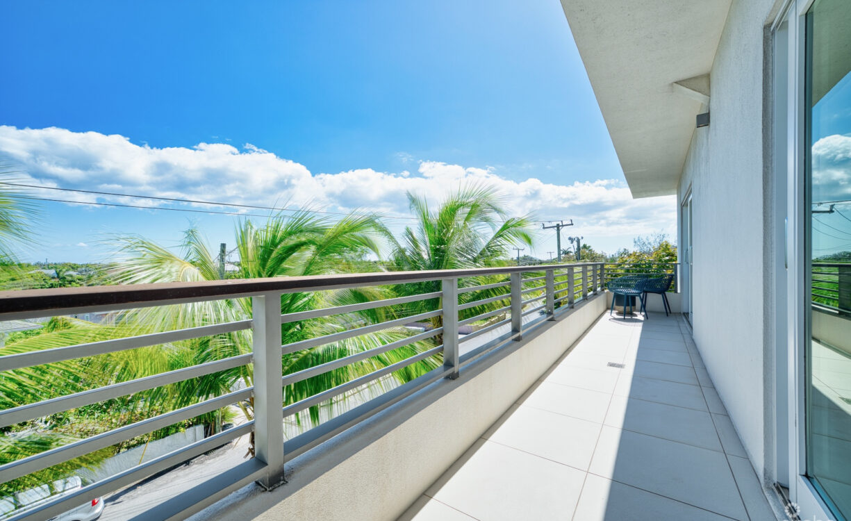 OCEANA PENTHOUSE: REDEFINING OCEANFRONT LUXURY