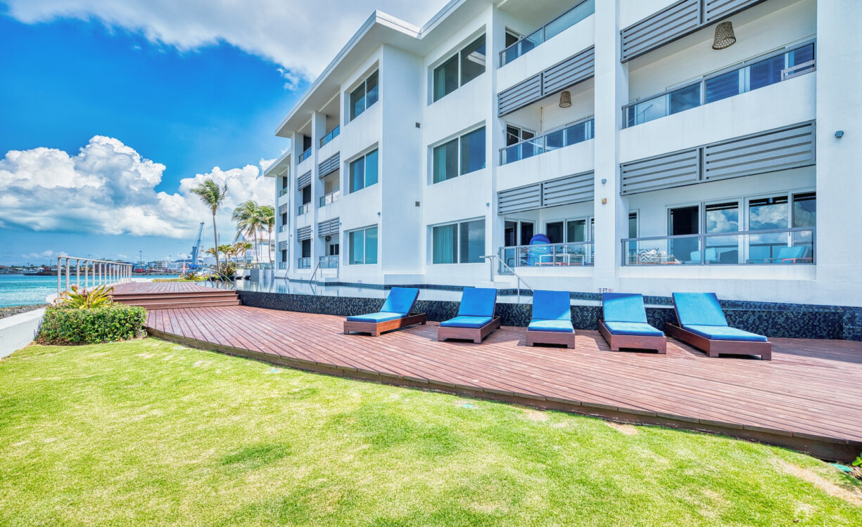 OCEANA PENTHOUSE: REDEFINING OCEANFRONT LUXURY
