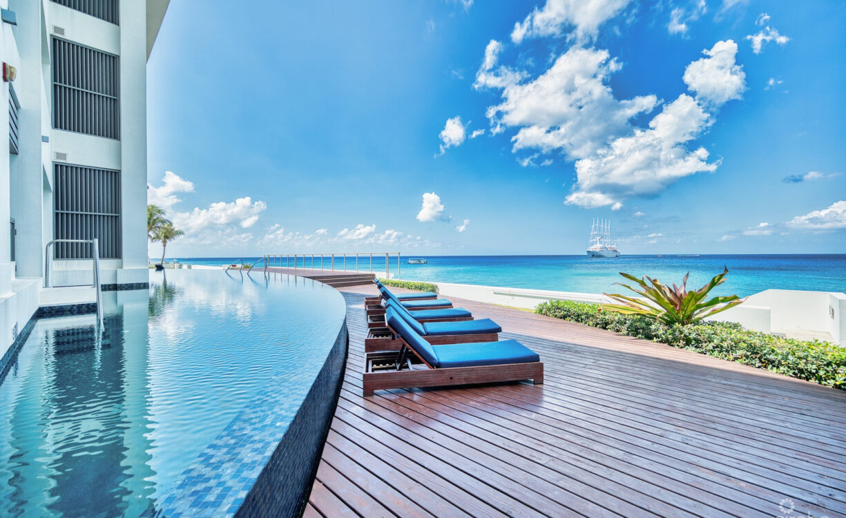 OCEANA PENTHOUSE: REDEFINING OCEANFRONT LUXURY