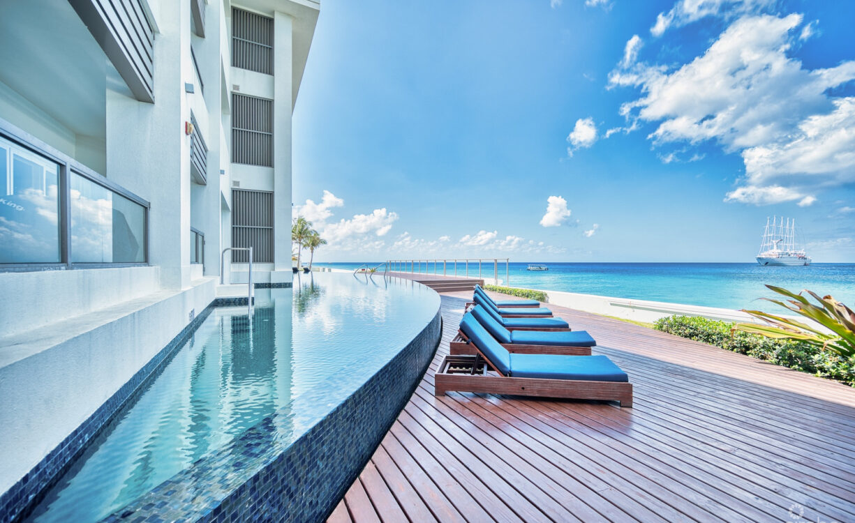 OCEANA PENTHOUSE: REDEFINING OCEANFRONT LUXURY