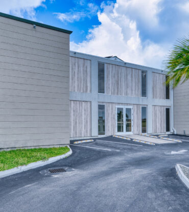 PROFESSIONAL OFFICE SUITE AT PALM GROVE