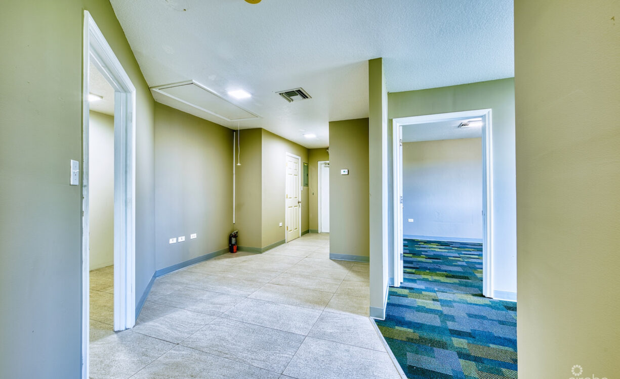 PROFESSIONAL OFFICE SUITE AT PALM GROVE