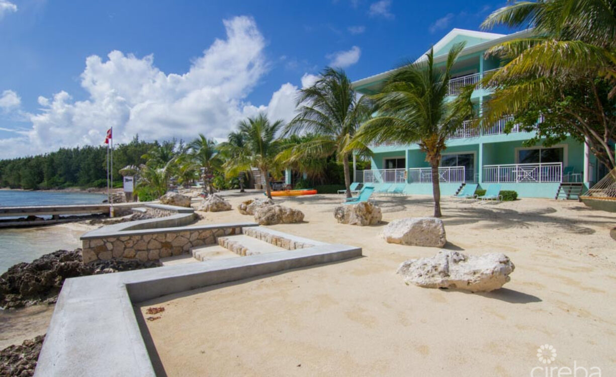 COMPASS POINT ONE BEDROOM 205