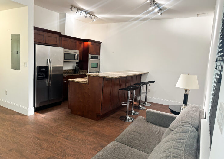 SAN SEBASTIAN 1, SOUTH SOUND CONDO
