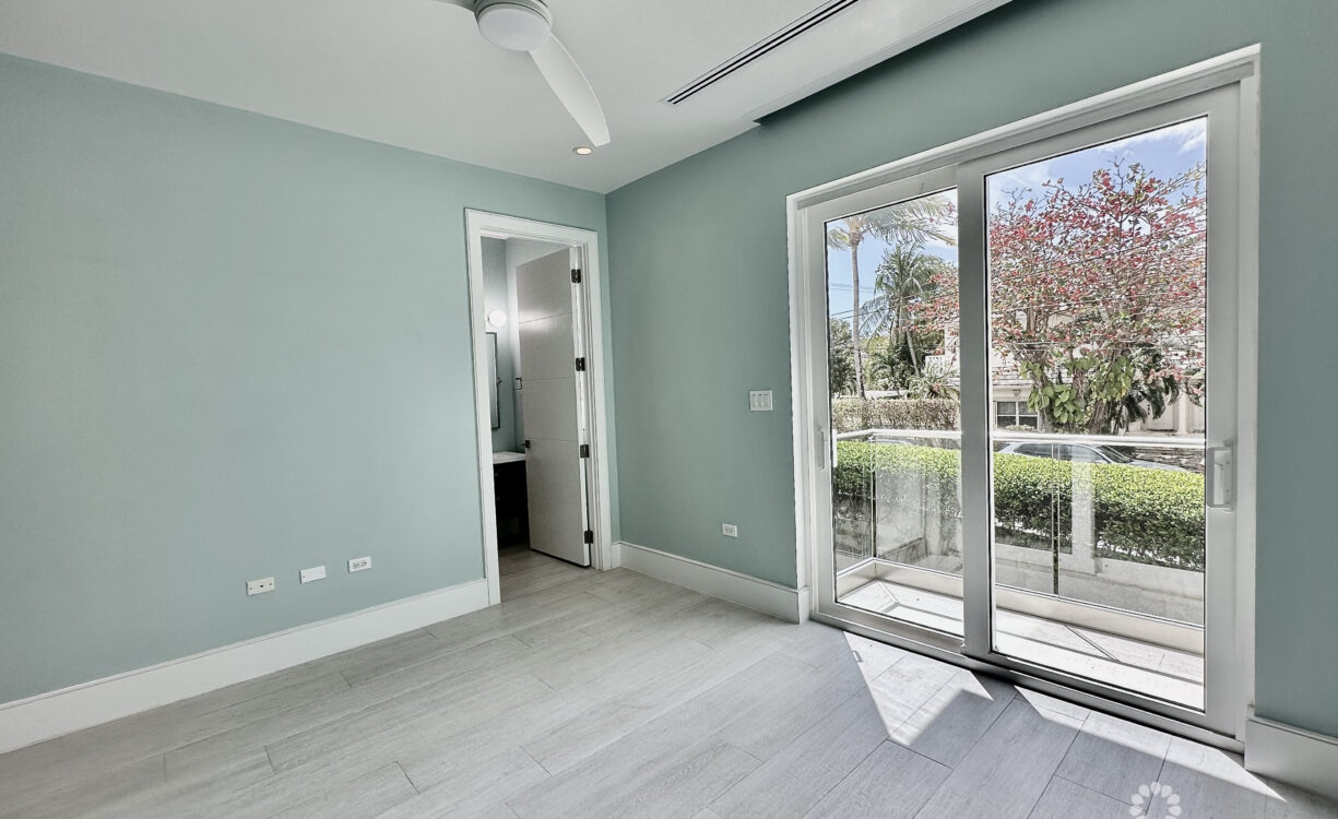 SOUTH BAY RESIDENCE