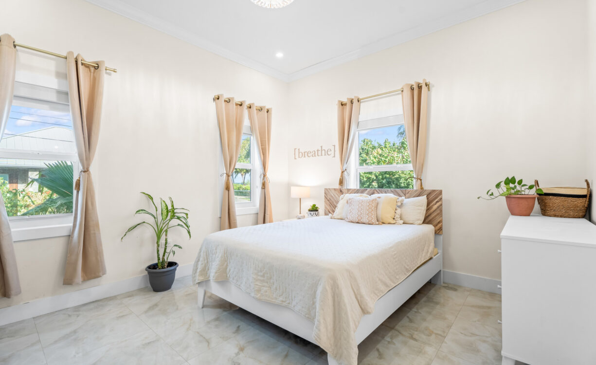 594 PROSPECT DRIVE HOME