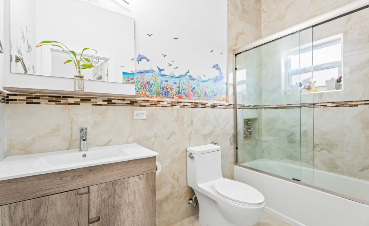 594 PROSPECT DRIVE HOME