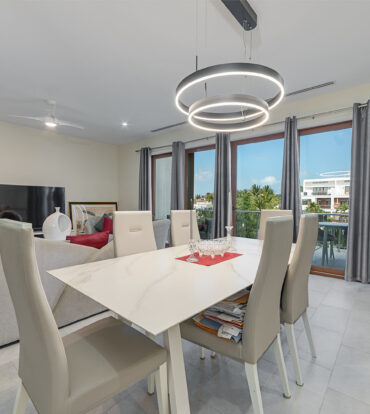 BEAUTIFUL ARVIA THREE BEDROOM
