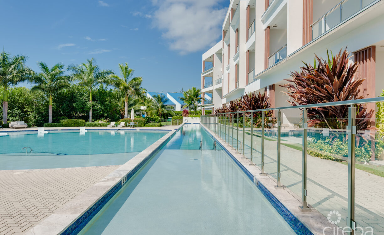 AURA TOWNHOUSE 2 BED PLUS DEN