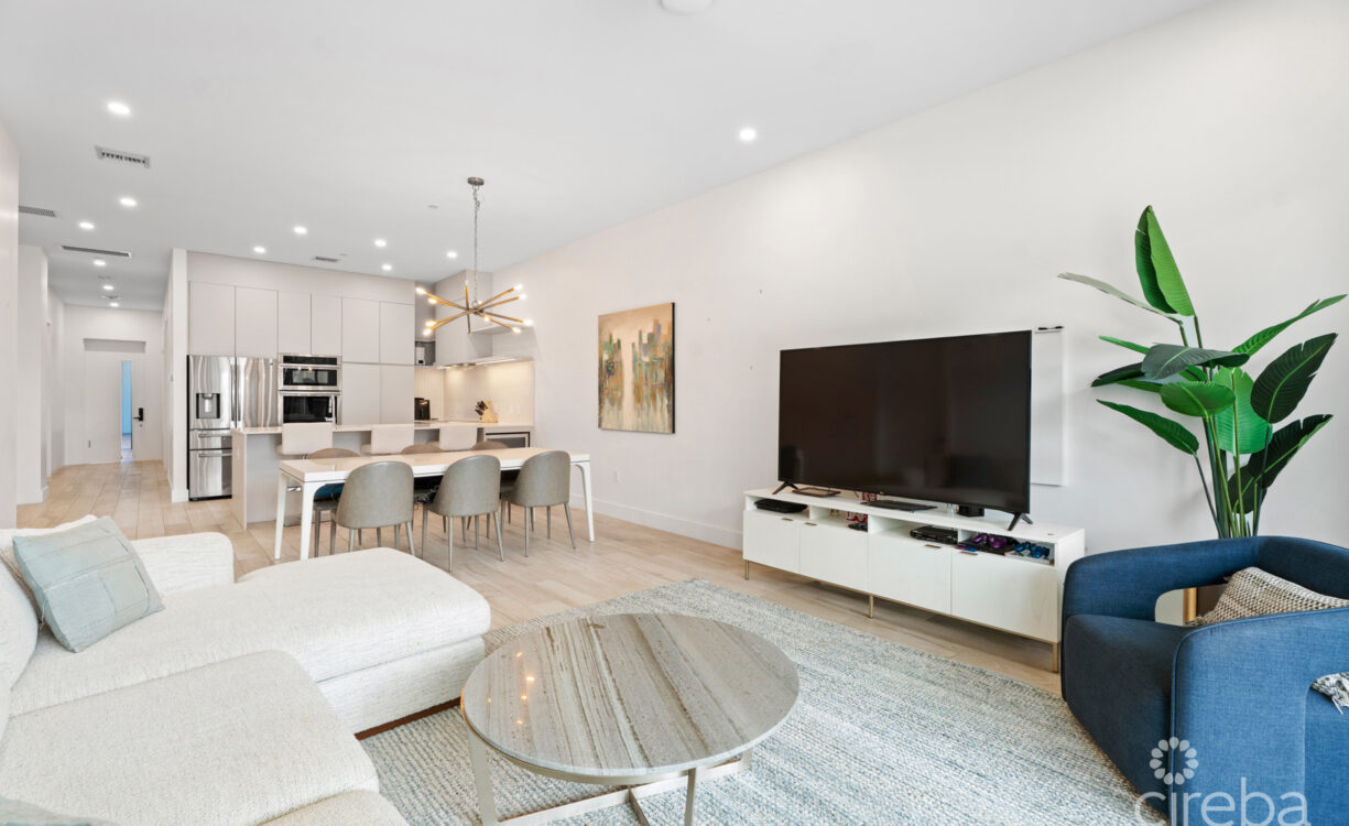 AURA #107, - GROUND FLOOR 3 BED POOLFRONT RESIDENCE