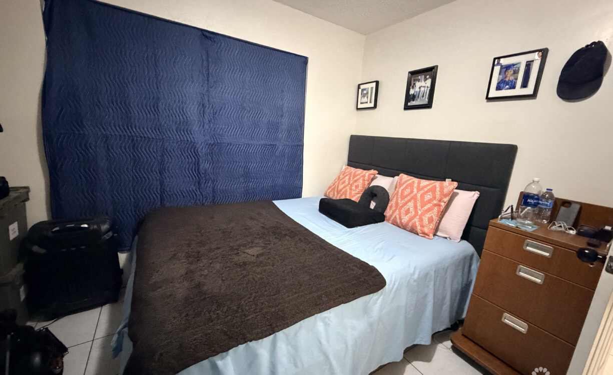TROPICAL HAVEN - REMODELLED 3 BEDROOM CONDO!