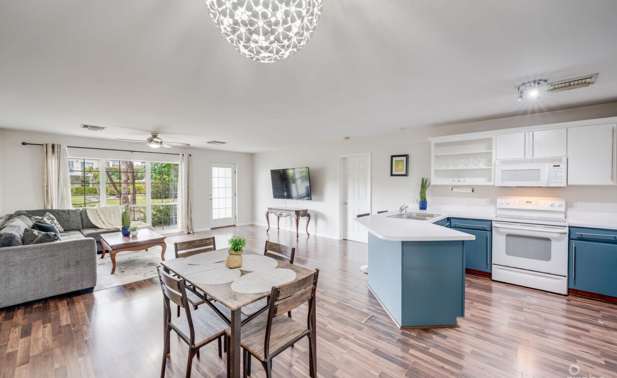SUNRISE POOL VIEW END UNIT GROUND FLOOR