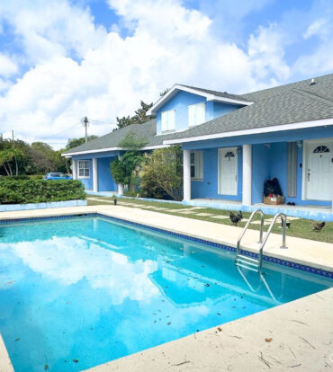 PLEASANT VIEW 2BEDS - CORNER HOME WEST BAY