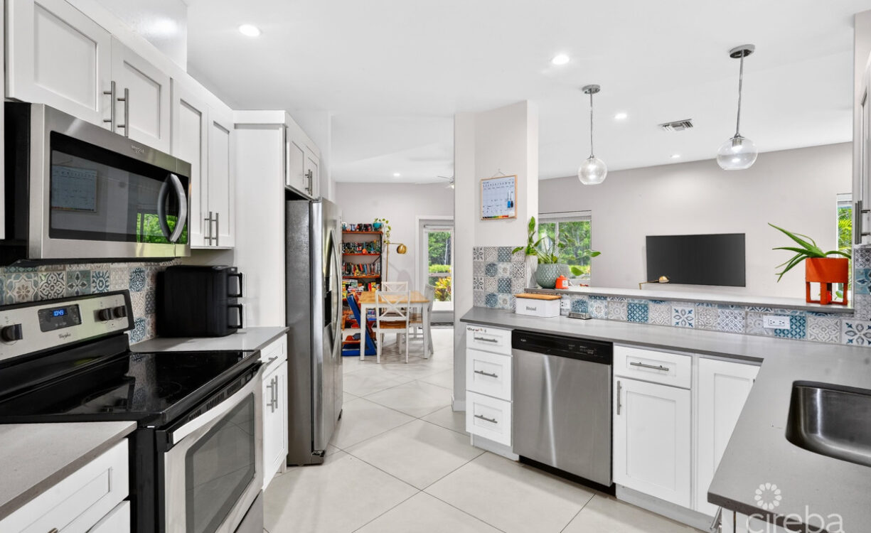 CAYMAN CROSSING  MODERN TWO BEDROOM