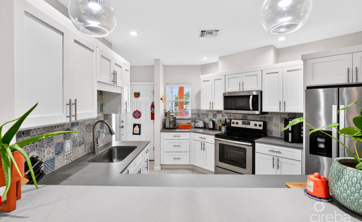 CAYMAN CROSSING  MODERN TWO BEDROOM