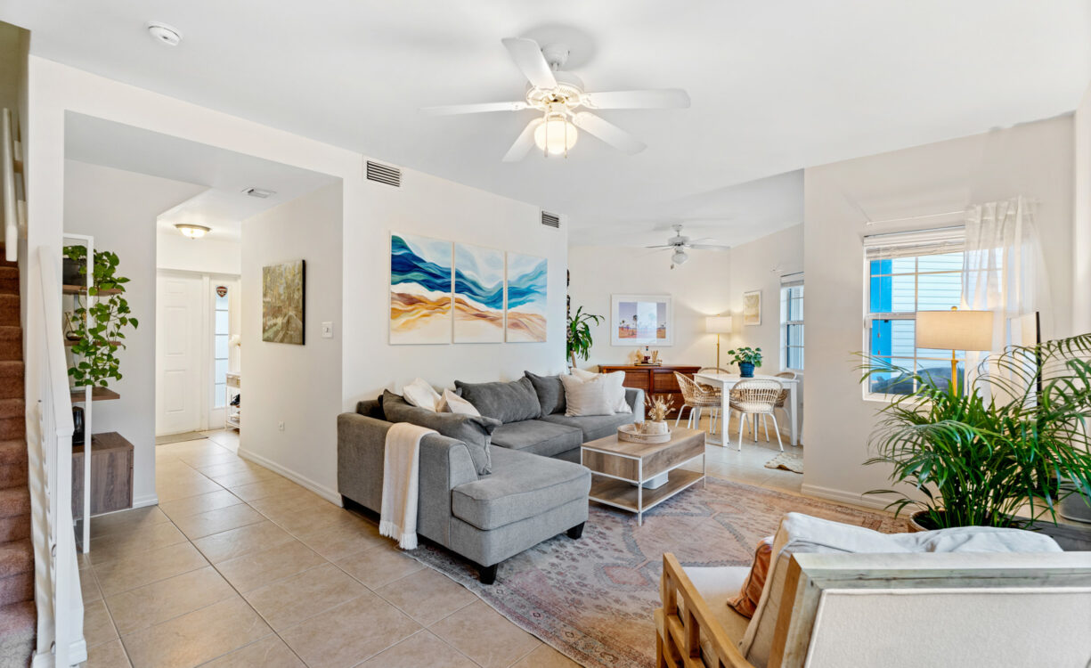 CAYMAN CROSSING 33, BEAUTIFULLY RENOVATED TOWNHOME