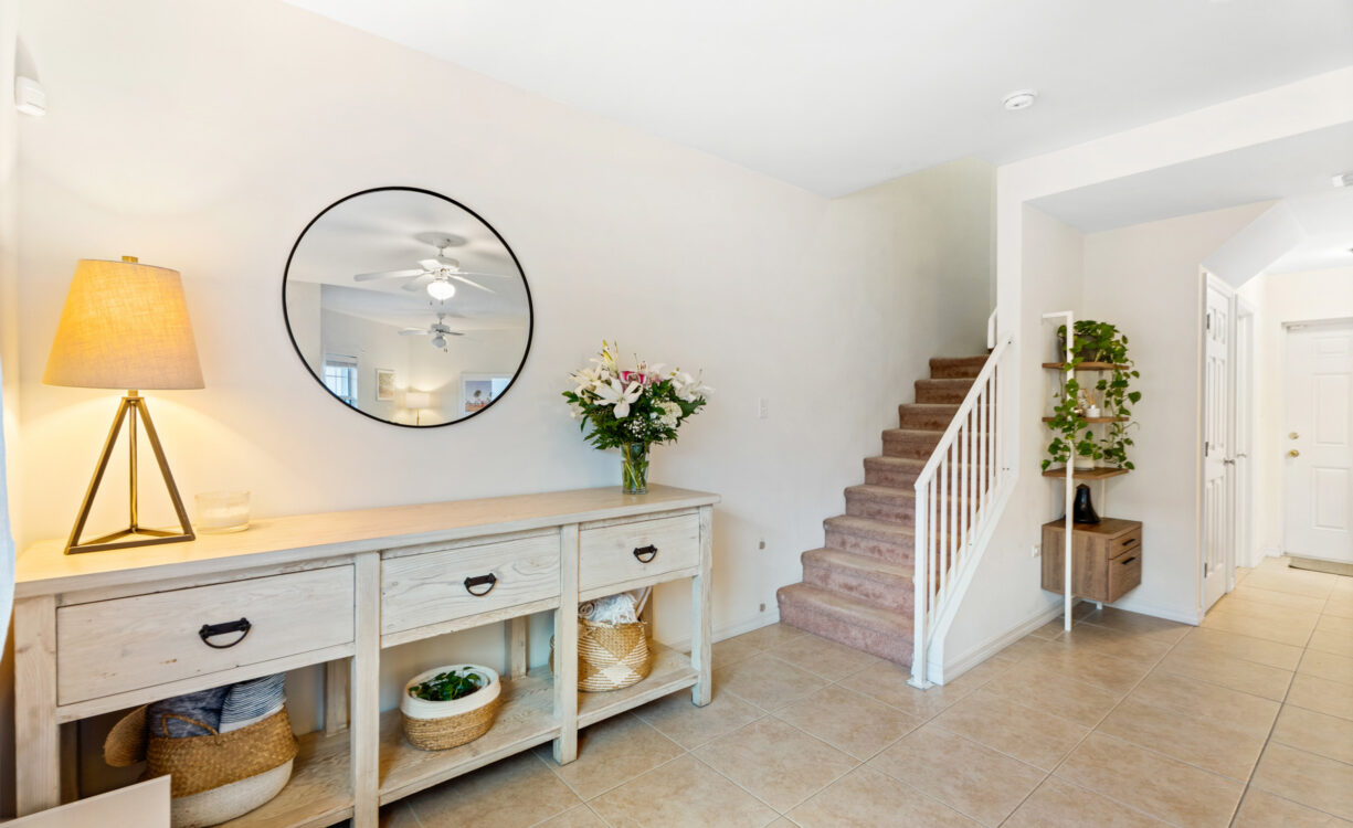 CAYMAN CROSSING 33, BEAUTIFULLY RENOVATED TOWNHOME