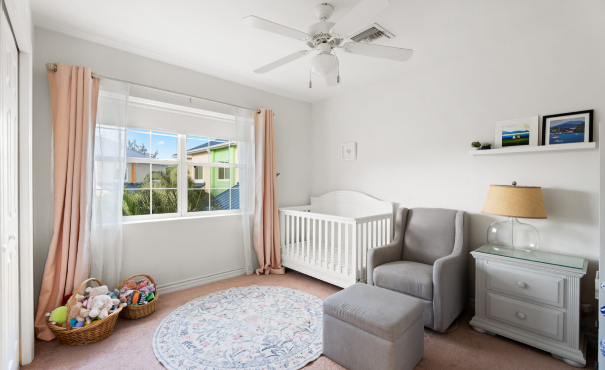 CAYMAN CROSSING 33, BEAUTIFULLY RENOVATED TOWNHOME