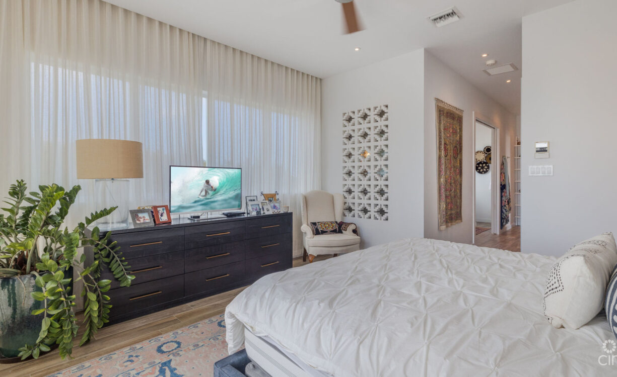 SHORE CLUB #4  Stunning Condo with unobstructed Ocean Views 