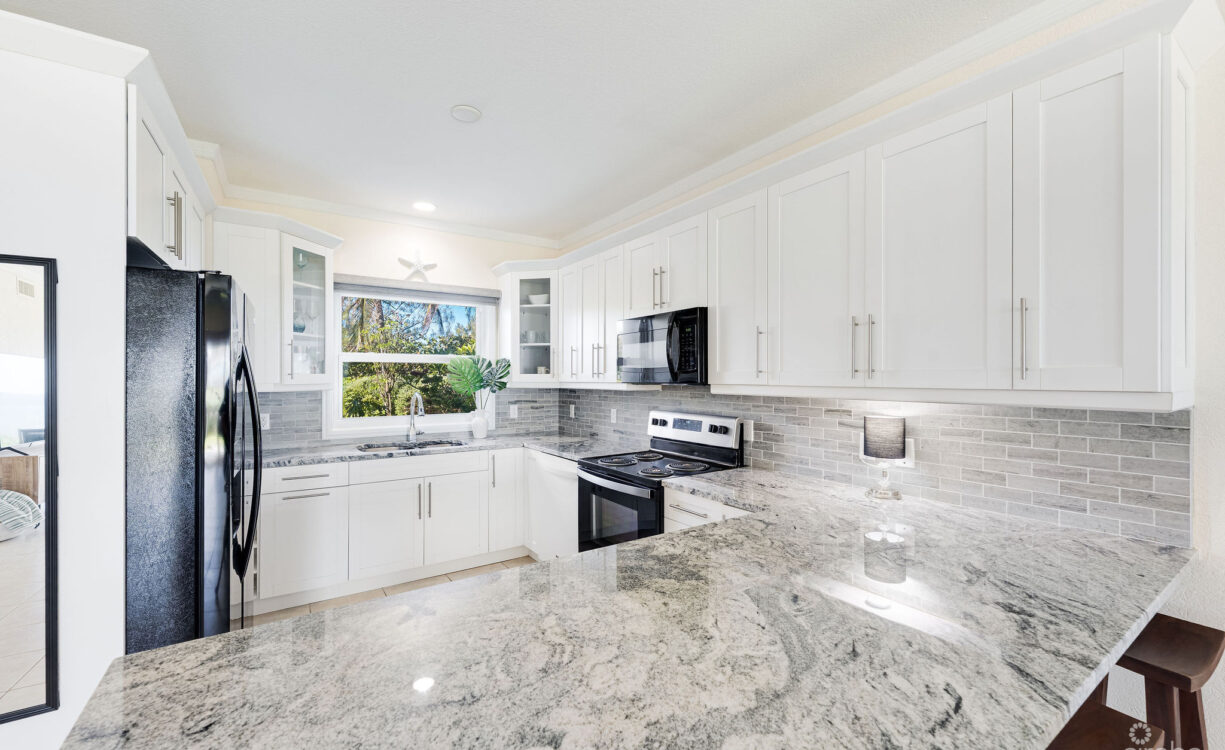 OCEAN POINTE VILLAS