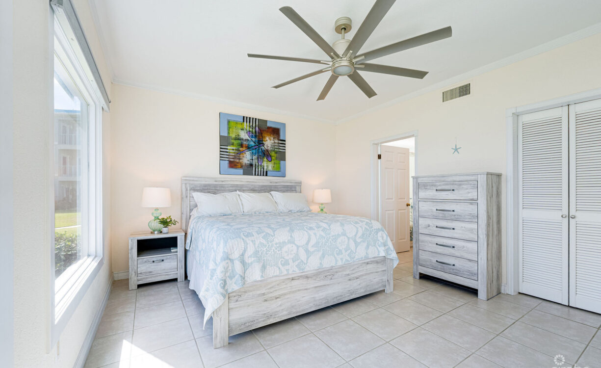 OCEAN POINTE VILLAS
