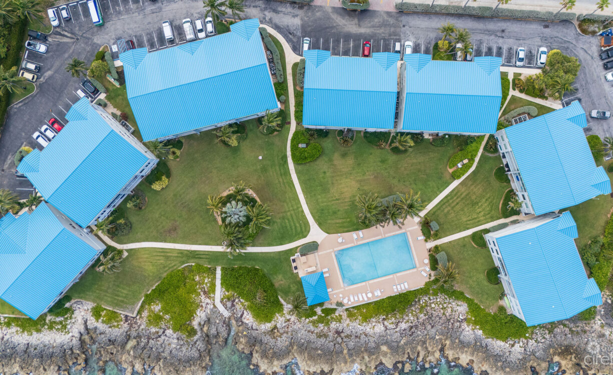 OCEAN POINTE VILLAS