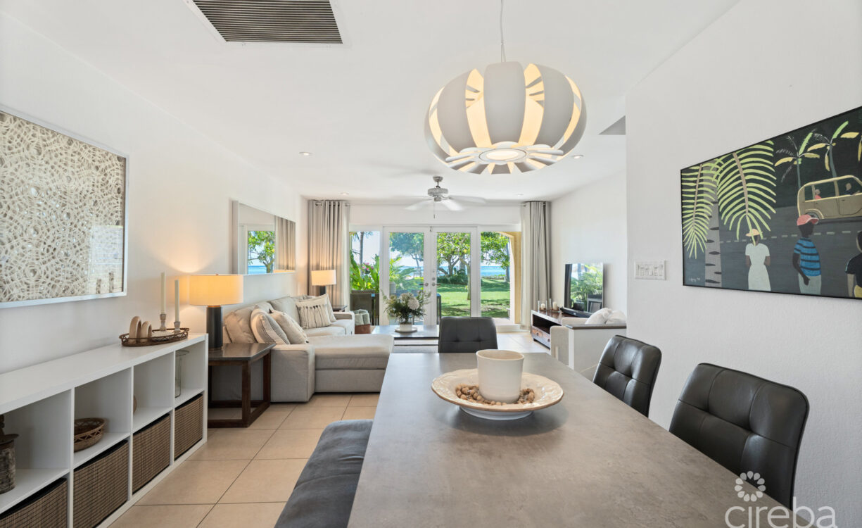 PIRATES LAIR 10 - SOUTH SOUND OCEANFRONT TOWNHOME