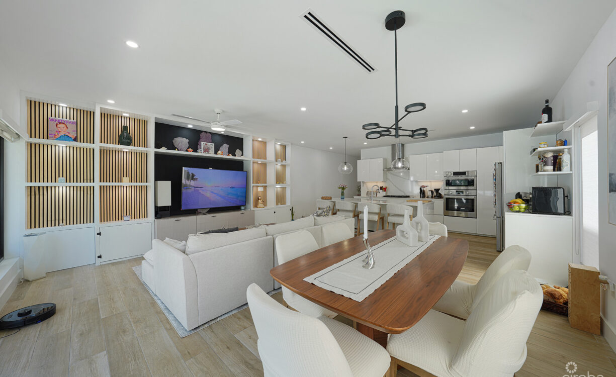 SALT AIR TOWNHOME END UNIT 4 BED