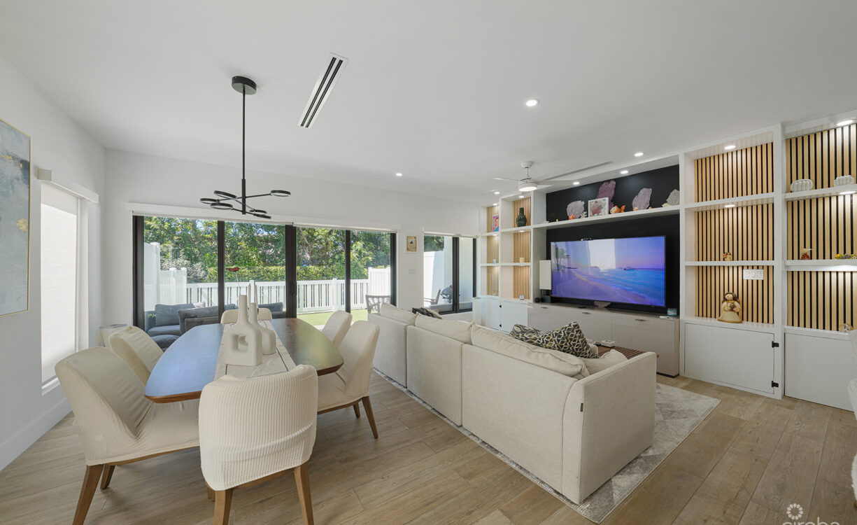 SALT AIR TOWNHOME END UNIT 4 BED