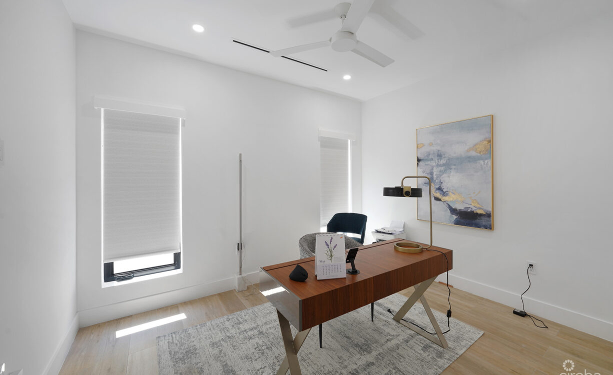 SALT AIR TOWNHOME END UNIT 4 BED