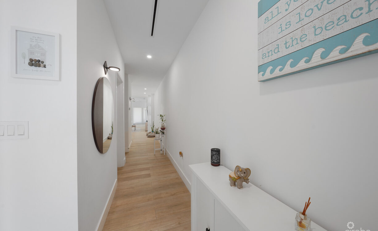 SALT AIR TOWNHOME END UNIT 4 BED