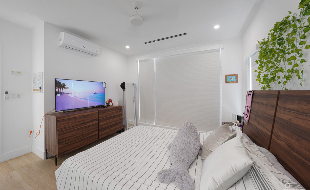 SALT AIR TOWNHOME END UNIT 4 BED