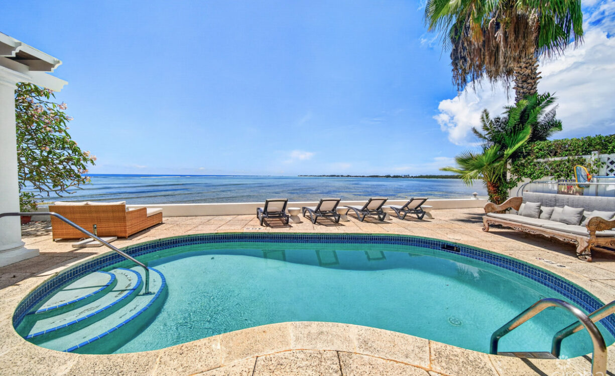 PALACADES VILLA 1 - OCEANFRONT PRIVACY