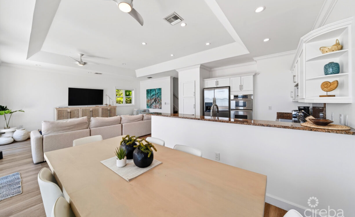 PALACADES VILLA 1 - OCEANFRONT PRIVACY