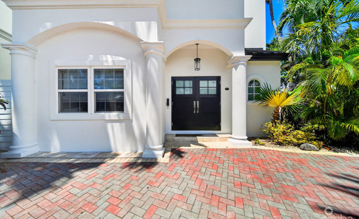 PALACADES VILLA 1 - OCEANFRONT PRIVACY