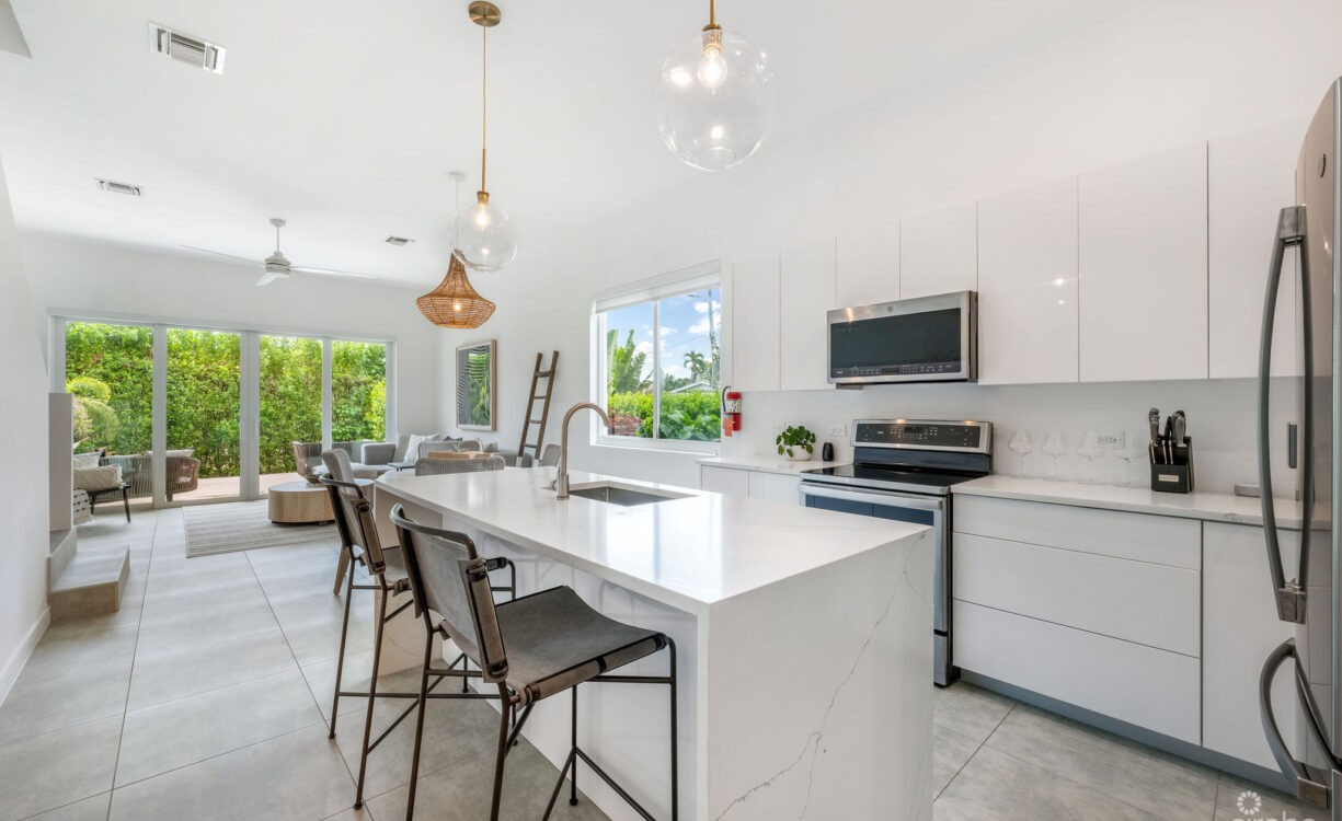 7 MILE CORRIDOR TOWNHOME - ELEVEN PARC #1