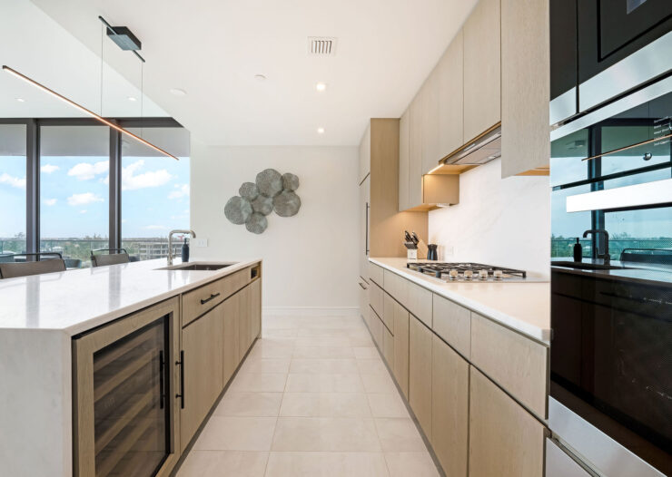 SEAFIRE RESIDENCE S504, SEVEN MILE BEACH