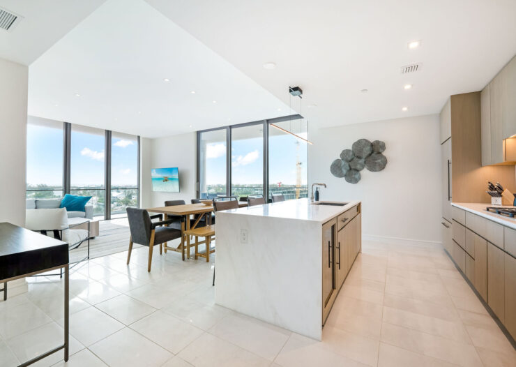 SEAFIRE RESIDENCE S504, SEVEN MILE BEACH