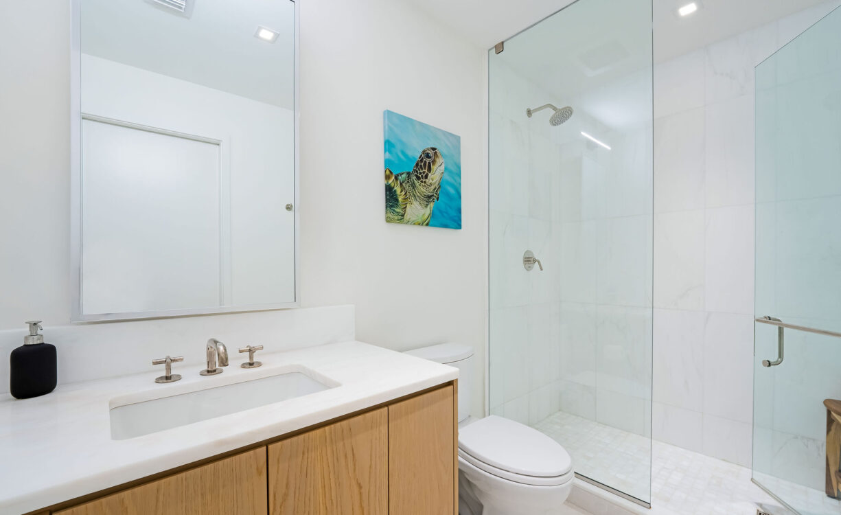 SEAFIRE RESIDENCE S504, SEVEN MILE BEACH