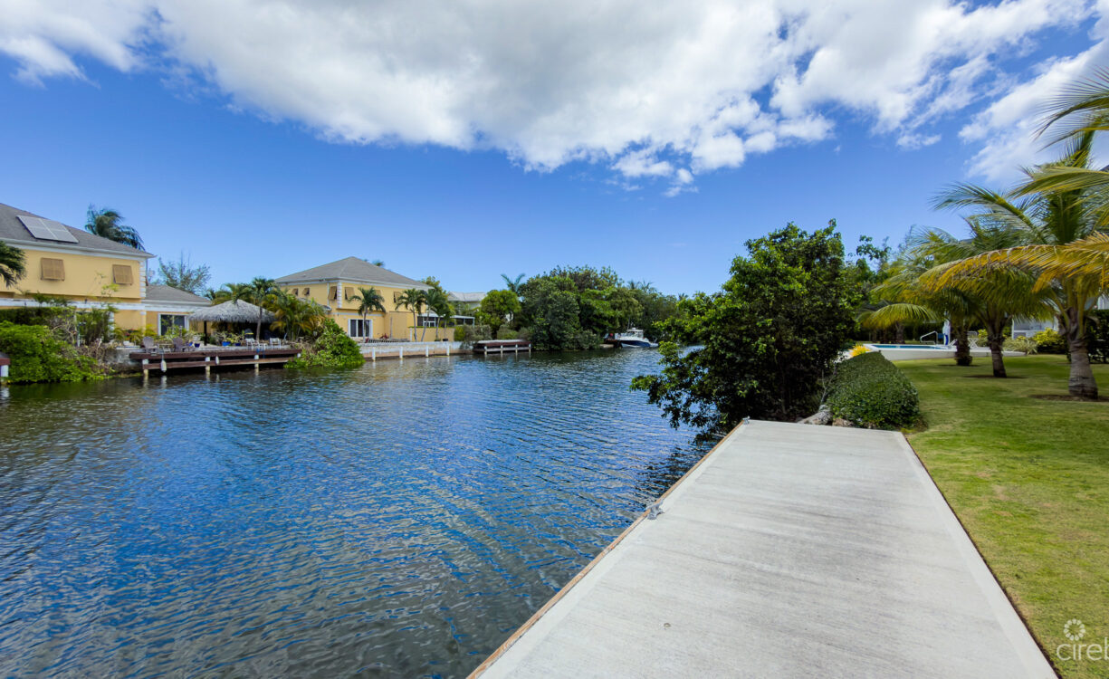 THE LAGOONS WATERFRONT TOWNHOUSE