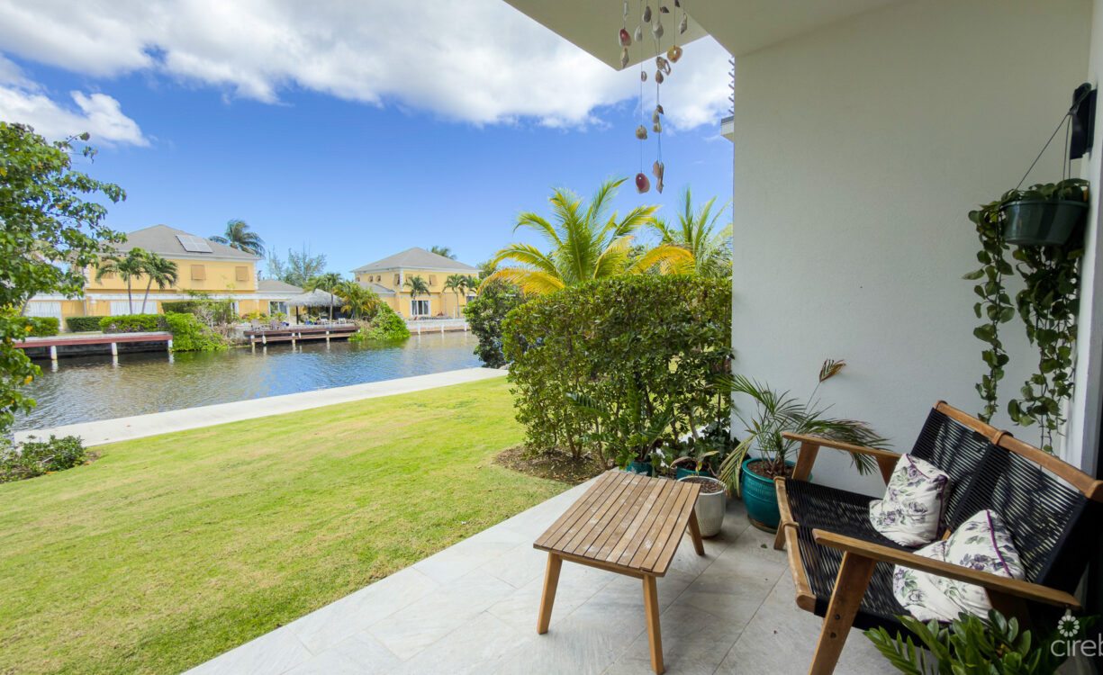 THE LAGOONS WATERFRONT TOWNHOUSE