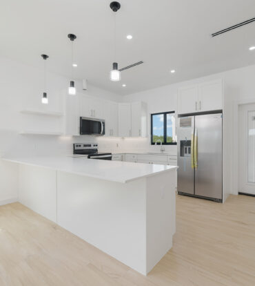 LUMINA - 3 BED 3.5 BATH W/OFFICE - DUPLEX - #2