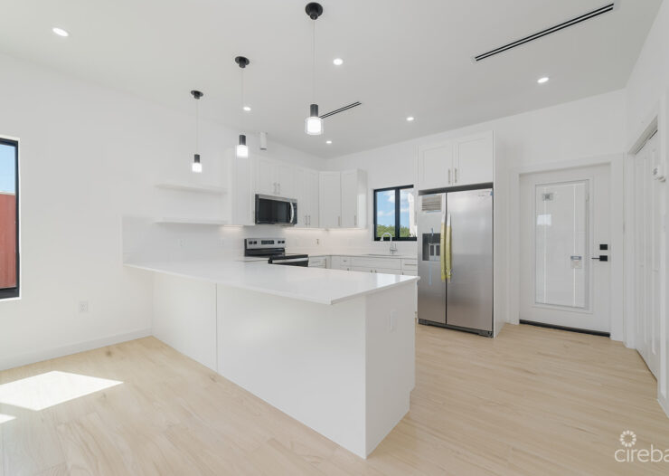 LUMINA - 3 BED 3.5 BATH W/OFFICE - DUPLEX - #2