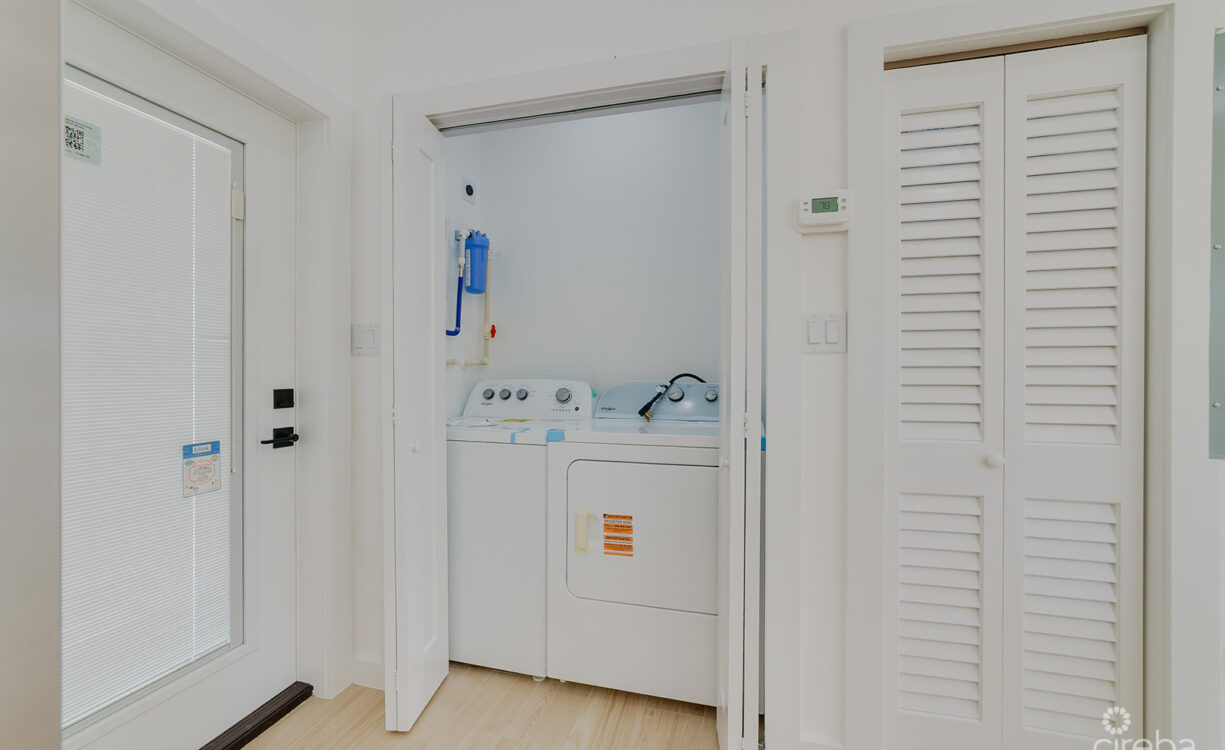 LUMINA - 3 BED 3.5 BATH W/OFFICE - DUPLEX - #2
