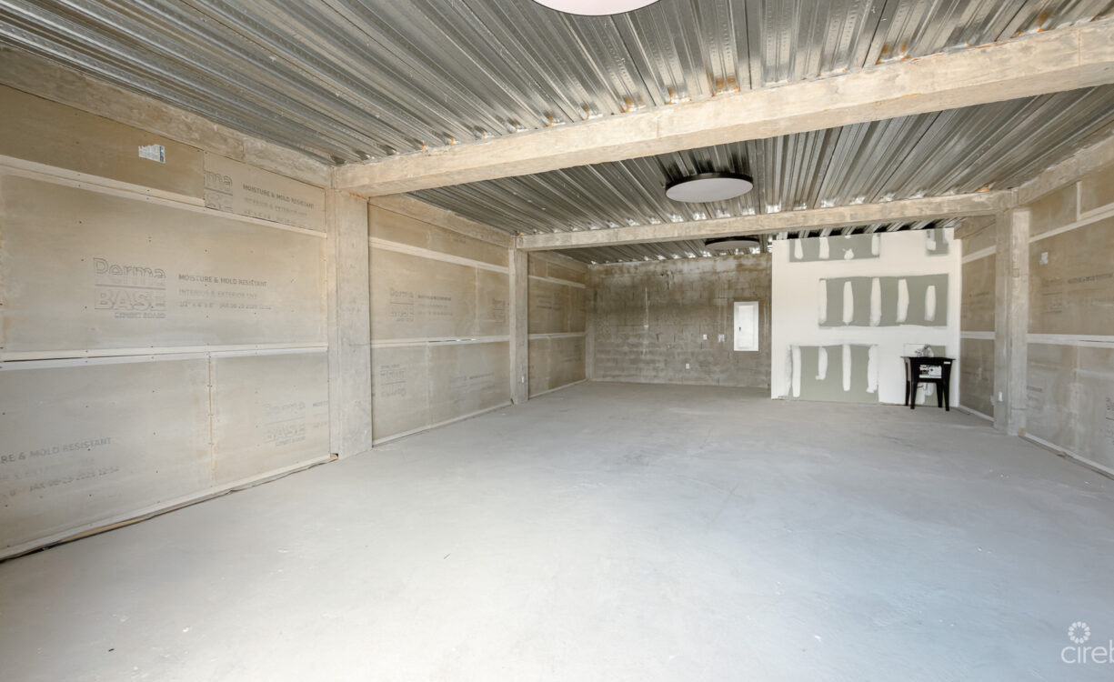 OFFICE SPACE AT WAREHOUSE 149, END UNIT A-12