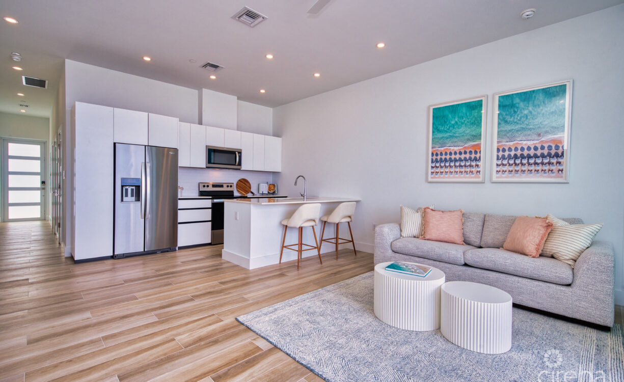 SUNSET POINT #17 - AIR B N B 5 STAR RATED TOP PERFORMER